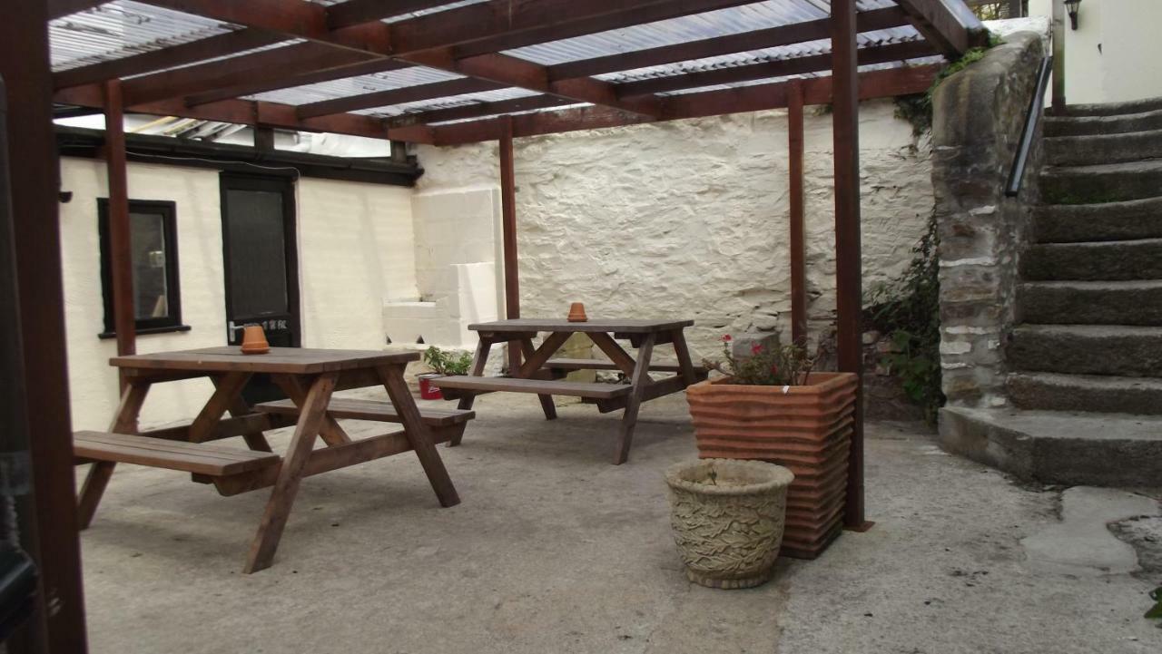 بودمين White Hart Inn المظهر الخارجي الصورة
