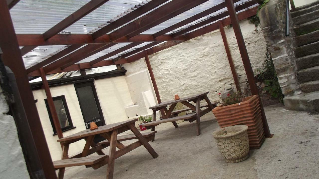 بودمين White Hart Inn المظهر الخارجي الصورة